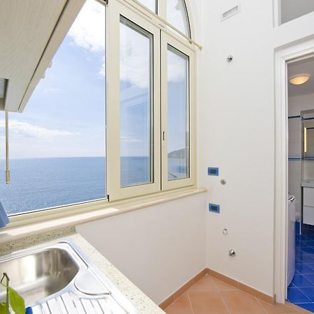 Blu Rose Leilighet Amalfi Eksteriør bilde